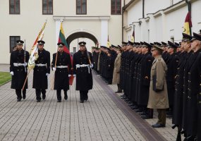 Karo akademijos pirmakursiai prisieks Žemutinės pilies Senojo arsenalo kieme - 1