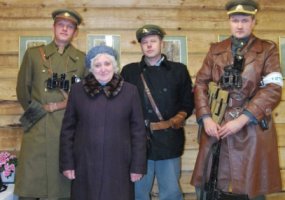 Šimtai dalyvių įveikė naktinio pėsčiųjų žygio „Pergalių ir kovų keliais“ distanciją - 3