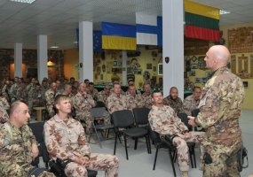 Goro provincijoje lankėsi ISAF Vakarų regioninės vadavietės vadas - 2