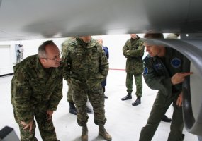 Kroatijos kariuomenės vado pavaduotojas kontradmirolas Zdenko Simičičius apsilankė Aviacijos bazėje  - 1