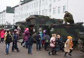 MPB „Geležinis Vilkas“ kariai įvairiais renginiais paminėjo Lietuvos kariuomenės dieną - 1