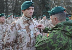 Panevėžyje apdovanoti iš Afganistano grįžę Lietuvos kariai - 4