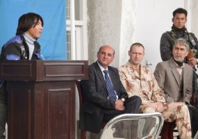 Goro provincijos atkūrimo grupės stovykloje - Afganistano fotografų nuotraukų paroda  - 1