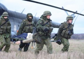 Pratybose buvo vertinamas Mindaugo bataliono karių pasirengimas veikti tarptautinių operacijų... - 2