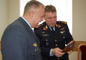 Aviacijos bazėje lankėsi Danijos gynybos ministras ir karinių oro pajėgų vadas  - 1