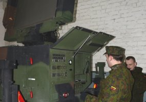 Su raketine sistema „Stinger“ susipažįsta Oro gynybos bataliono naujokai - 3