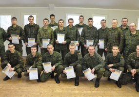 Kariai savanoriai baigė prieštankinių ginklų naudotojų kursą - 3