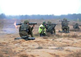 Kariai savanoriai baigė prieštankinių ginklų naudotojų kursą - 4