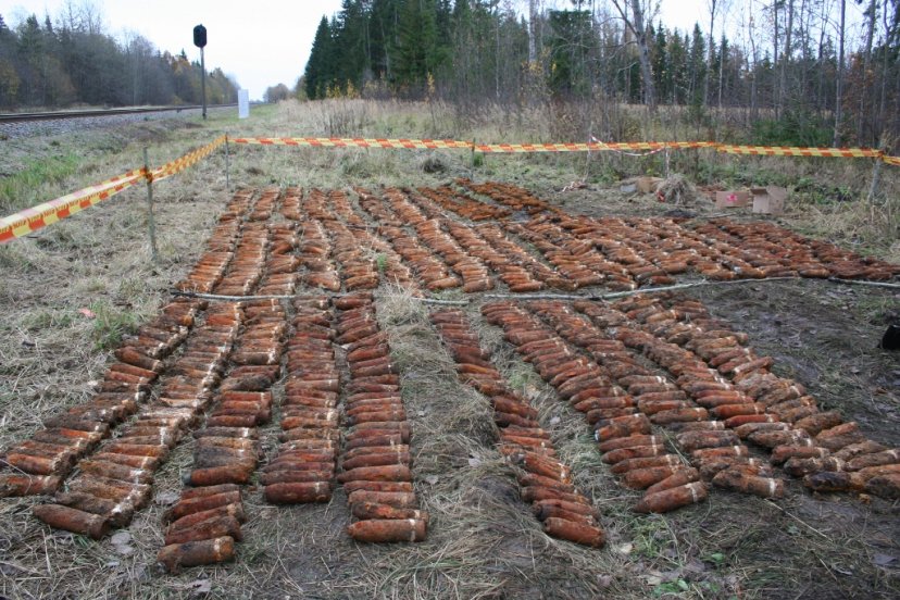 2011-aisiasi kariuomenės išminuotojai neutralizavo per 2 tūkst. sprogmenų