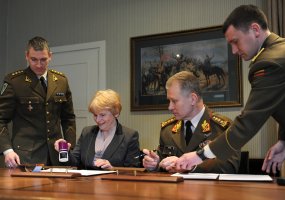 Lietuvos kariuomenė ir Lietuvos gyventojų genocido ir rezistencijos tyrimų centras bendradarbiaus... - 2