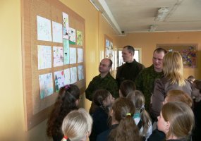 Pradinukus sudomino kariška profesija - 1