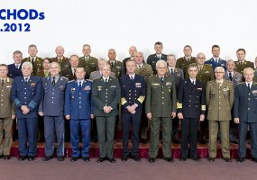 NATO karinio komiteto susitikime aptartos aljanso vykdomos operacijos, taip pat ir oro policijos... - 1