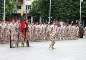 Sutikti iš Afganistano grįžę Lietuvos kariai - 1