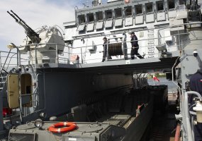 Klaipėdos jūrų uoste - išsilaipinimo operacijoje dalyvausiantys Lenkijos kariniai laivai - 3