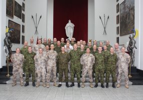 Baltijos šalių vyresnieji puskarininkiai seminare aptarė potrauminio streso sutrikimų keliamas... - 2
