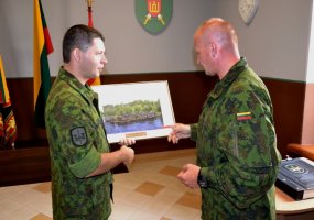 Inžinerijos batalione lankėsi Sausumos pajėgų vadas  - 4