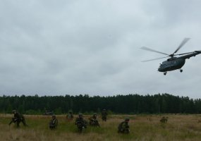 Misijai besirengiantys PAG-16 užduočių vykdymo grupės kariai treniruojasi Rukloje - 2