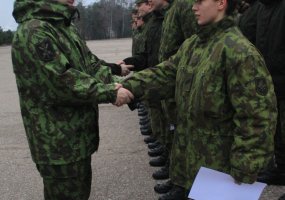Kariai savanoriai baigė pirmuosius kursus Juozo Lukšos mokymo centre - 5