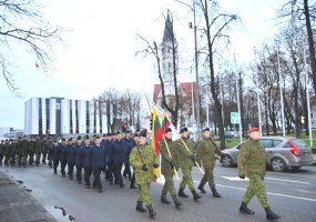Šiauliuose kariuomenės dienos minėjimas palydėtas patrankos salvėmis - 4