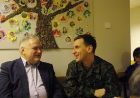 Panevėžio kariai ir skautai lankė senolius - 4