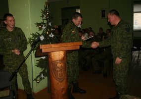 Birutės batalione apžvelgti 2012 metai, apdovanoti labiausiai nusipelnę kariai - 4