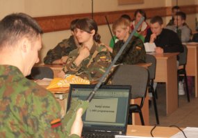 Jaunieji šauliai žiemos atostogų metu stovyklauja Karaliaus Mindaugo batalione - 1