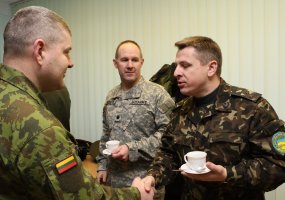 Krašto apsaugos savanorių pajėgų štabe lankėsi užsienių šalių kariuomenių atstovai - 1