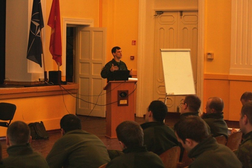 Karaliaus Mindaugo batalione vyksta vadų mokymai 