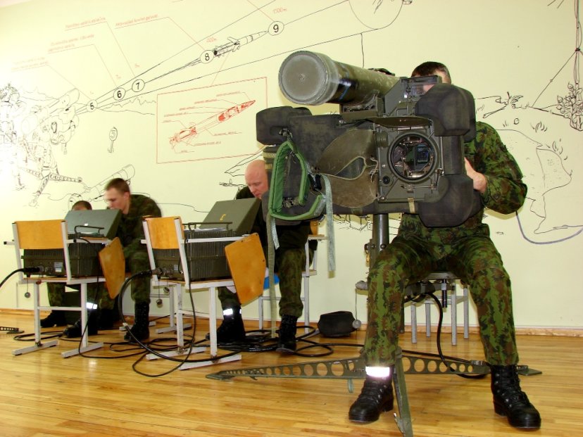 Karinių oro pajėgų Oro gynybos batalione pradėtas RBS-70 taikytojų rengimas