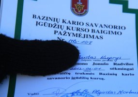 Šimtas karių Mokomajame pulke prisiekė Lietuvos Respublikai  - 4