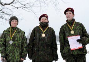 Pabradėje kariai liejo prakaitą kariuomenės biatlono čempionate - 5