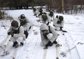 Kairių poligone vyko Karinių jūrų pajėgų Jaunesniųjų karininkų vadų mokymų dalyvių žiemos... - 4