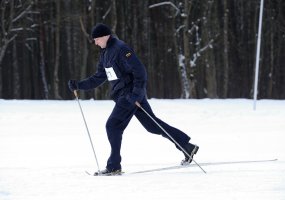 Pirmą kartą vyko Lietuvos kariuomenės slidinėjimo čempionatas - 6