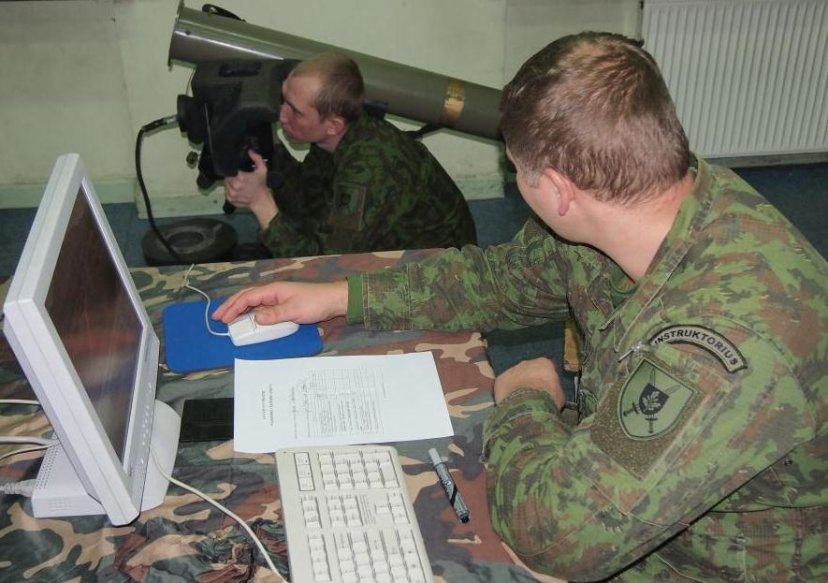Sausumos pajėgų Juozo Lukšos mokymo centre parengti dar devyni profesionalūs JAVELIN raketų...