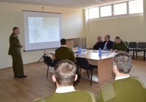 Logistikos valdyboje lankėsi krašto apsaugos ministerijos vadovybė - 1