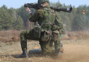 Kariai savanoriai dalyvauja granatsvaidininko kurse  - 6
