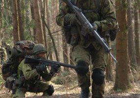 Kariai savanoriai dalyvauja skyriaus vado kurse - 2