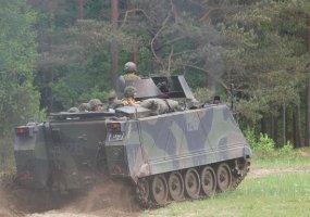 Patriotinės žygio dainos konkurso nugalėtojams Karo akademija įteikė prizą - 3