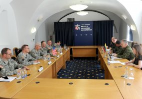 Pensilvanijos nacionalinės gvardijos vadas susitiko su Lietuvos kariuomenės vadu, lankėsi... - 3