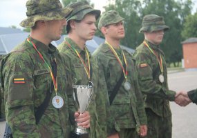 Baigėsi Sausumos pajėgų žvalgų varžybos „Žvalgo takas“ - 3