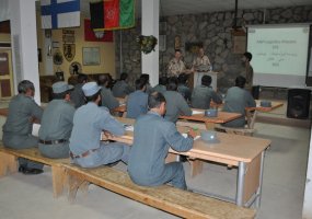 Lietuvos kariai dalijosi savo patirtimi su Goro policijos pareigūnais - 2