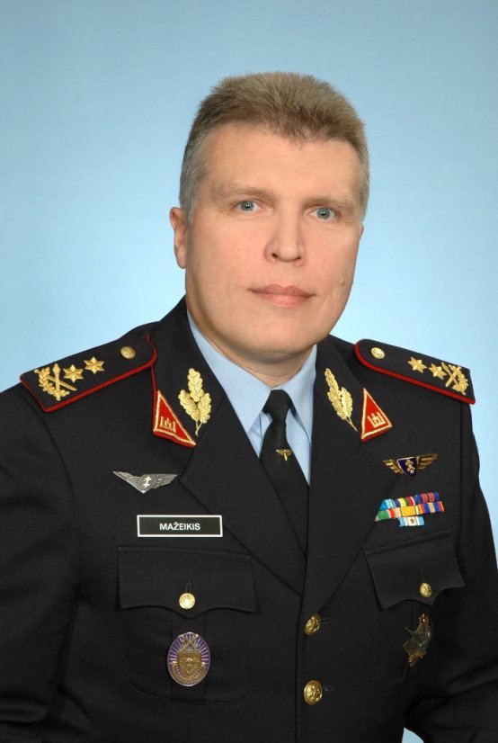 Karinių oro pajėgų vadas gen. mjr. Edvardas Mažeikis lankosi Ispanijoje ir Olandijoje 