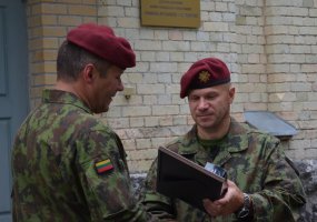 Į atsargą išlydėtas KASP Dainavos apygardos 1-osios rinktinės vyriausiasis puskarininkis - 2