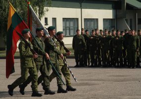 Bazinius karinius mokymus baigė 20-oji laida - 1