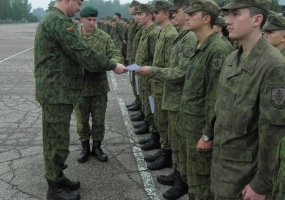 Bazinius karinius mokymus baigė dvidešimt pirmoji laida - 1