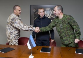 Baltijos šalių kariuomenių Jungtinių štabų viršininkai aptarė karinį bendradarbiavimą - 1
