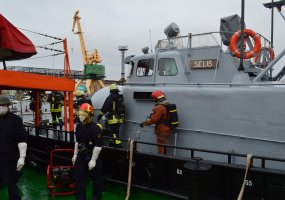 Klaipėdoje kartu treniravosi Karinių jūrų pajėgų karo laivų flotilė ir Klaipėdos apskrities... - 6