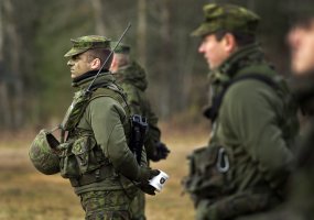 Pabradės poligoną drebino gausios minosvaidžių salvės, baigėsi pratybos „Ugninis griausmas 2013 - 4