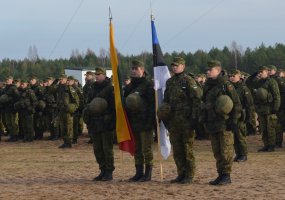 Birutės bataliono kariai pasirengę vykdyti šalies gynybą, baigėsi pratybos „Stiprus Ulonas 2013 - 6