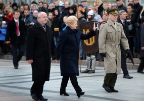Lietuvos kariuomenės dienos renginius vainikavo iškilminga karių rikiuotė ir paradas Vilniuje - 2